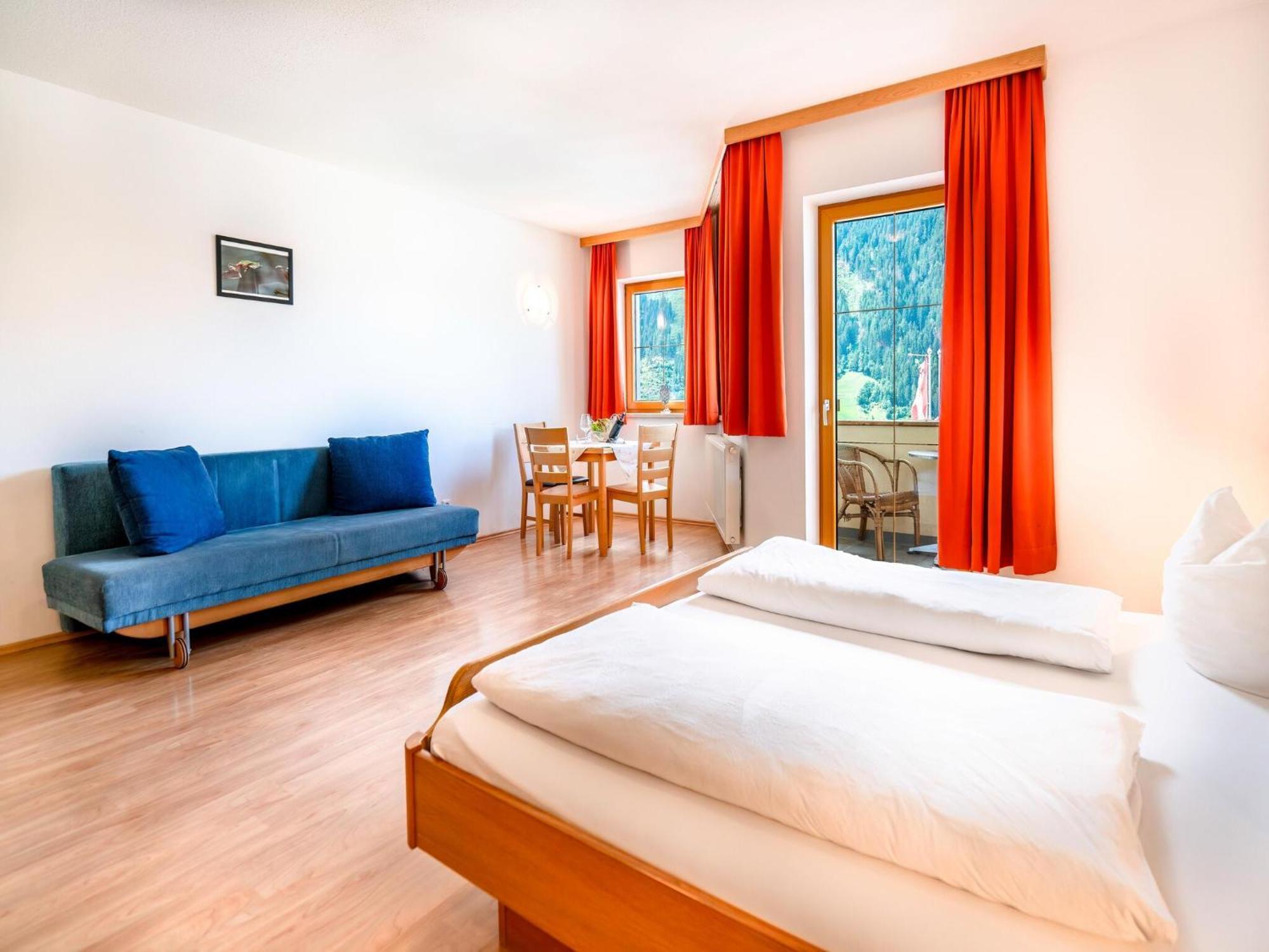 Property in Neustift im Stubaital Exterior foto