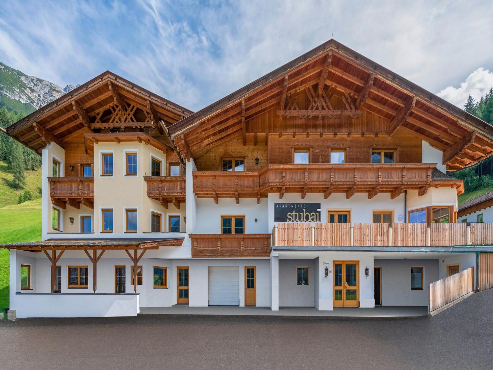 Property in Neustift im Stubaital Exterior foto